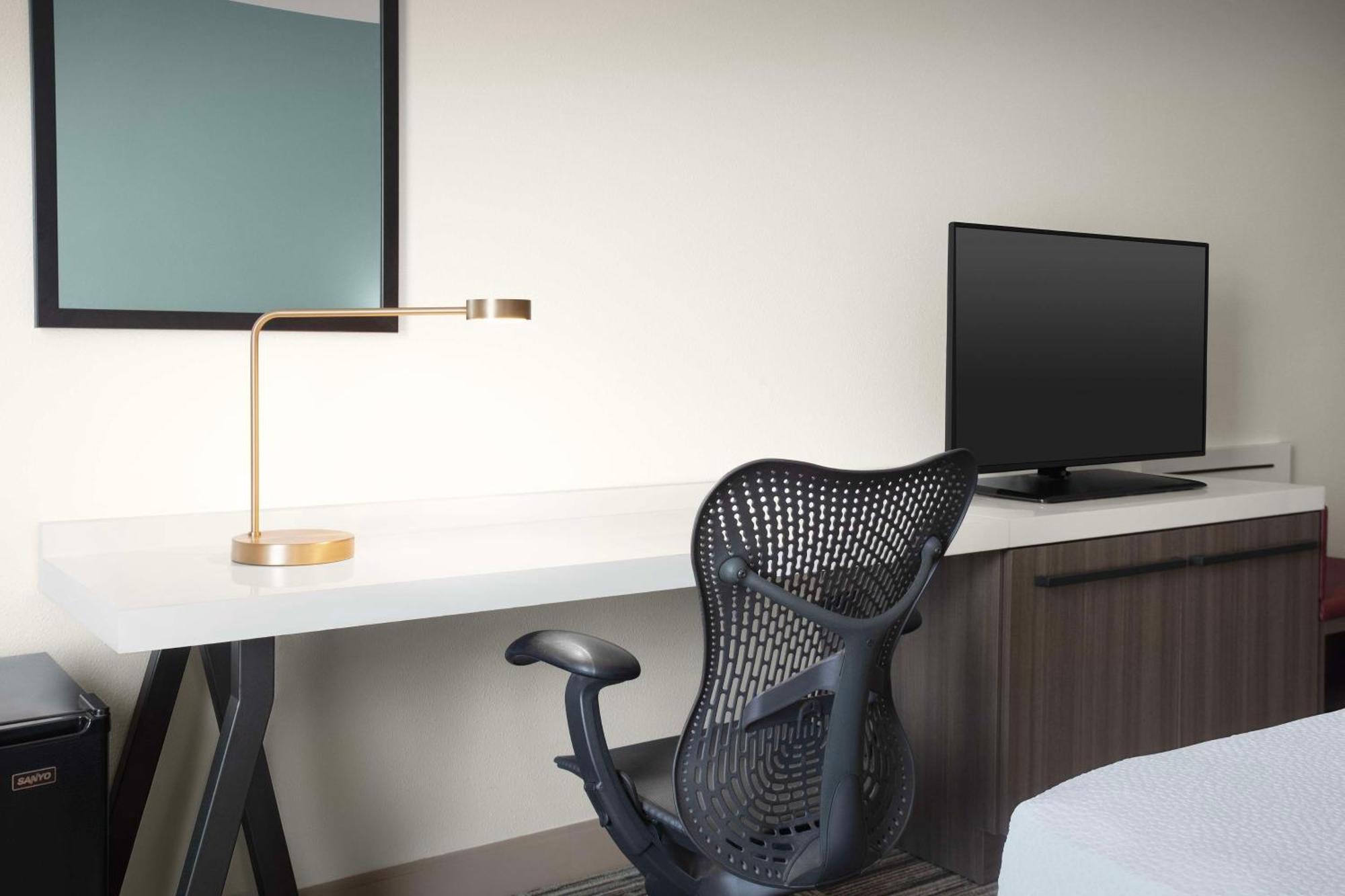 Hilton Garden Inn Ґранбері Екстер'єр фото